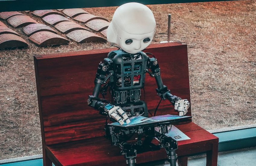 vestacka-inteligencija-robot